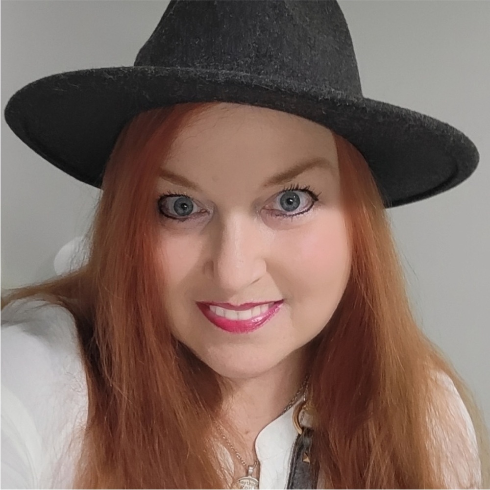 You've GOT to check out Wendy's closet @pepepizzazz!